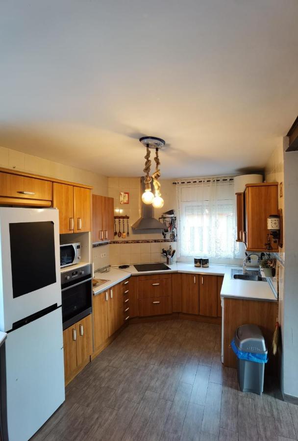 Amazing Vila Close To Sitges, Jacuzzi, Swimming Pool & Exellent Views Olivella エクステリア 写真