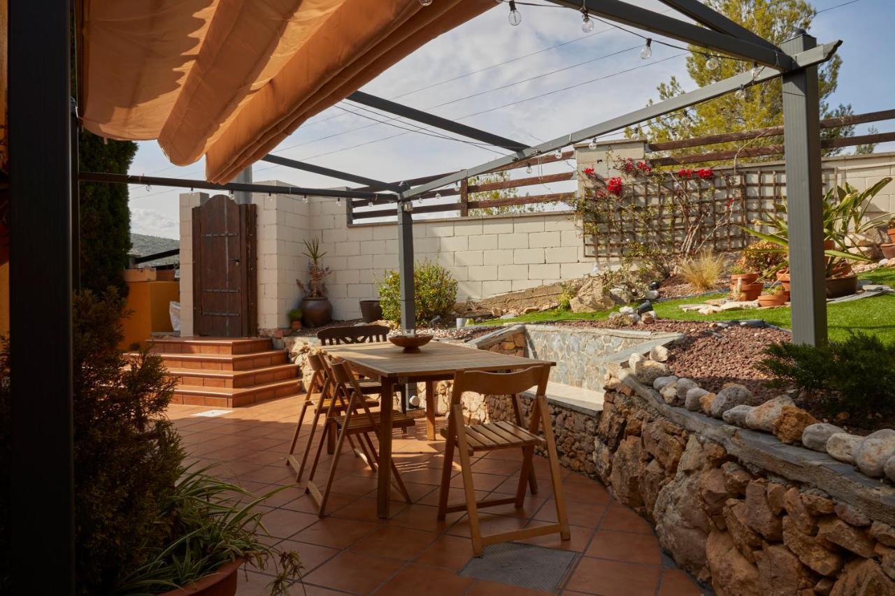 Amazing Vila Close To Sitges, Jacuzzi, Swimming Pool & Exellent Views Olivella エクステリア 写真